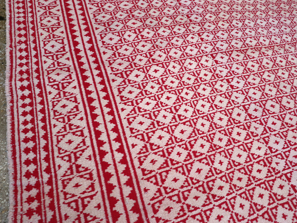 Vintage Persian Flatweave Kilim Room Size Carpet, No.29502 - Staging