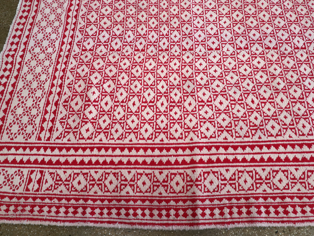 Vintage Persian Flatweave Kilim Room Size Carpet, No.29502 - Staging