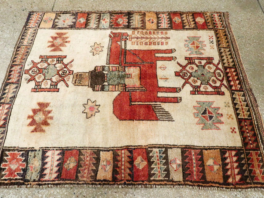 Vintage Persian Pictorial Bakhtiari Rug, No.29508 - Staging