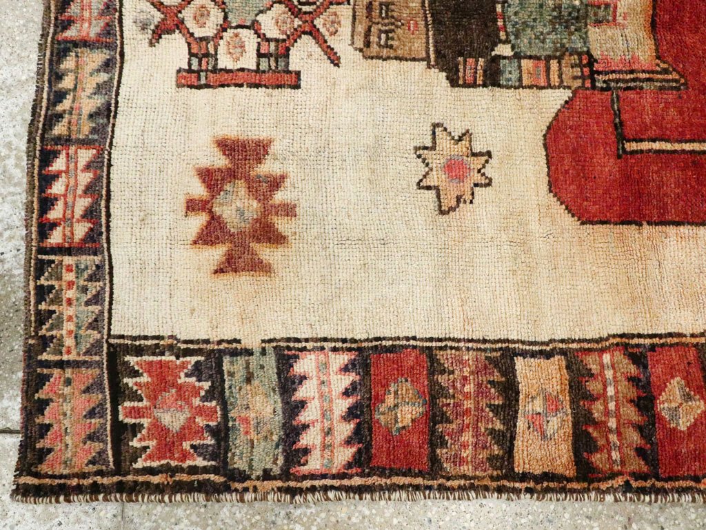 Vintage Persian Pictorial Bakhtiari Rug, No.29508 - Staging