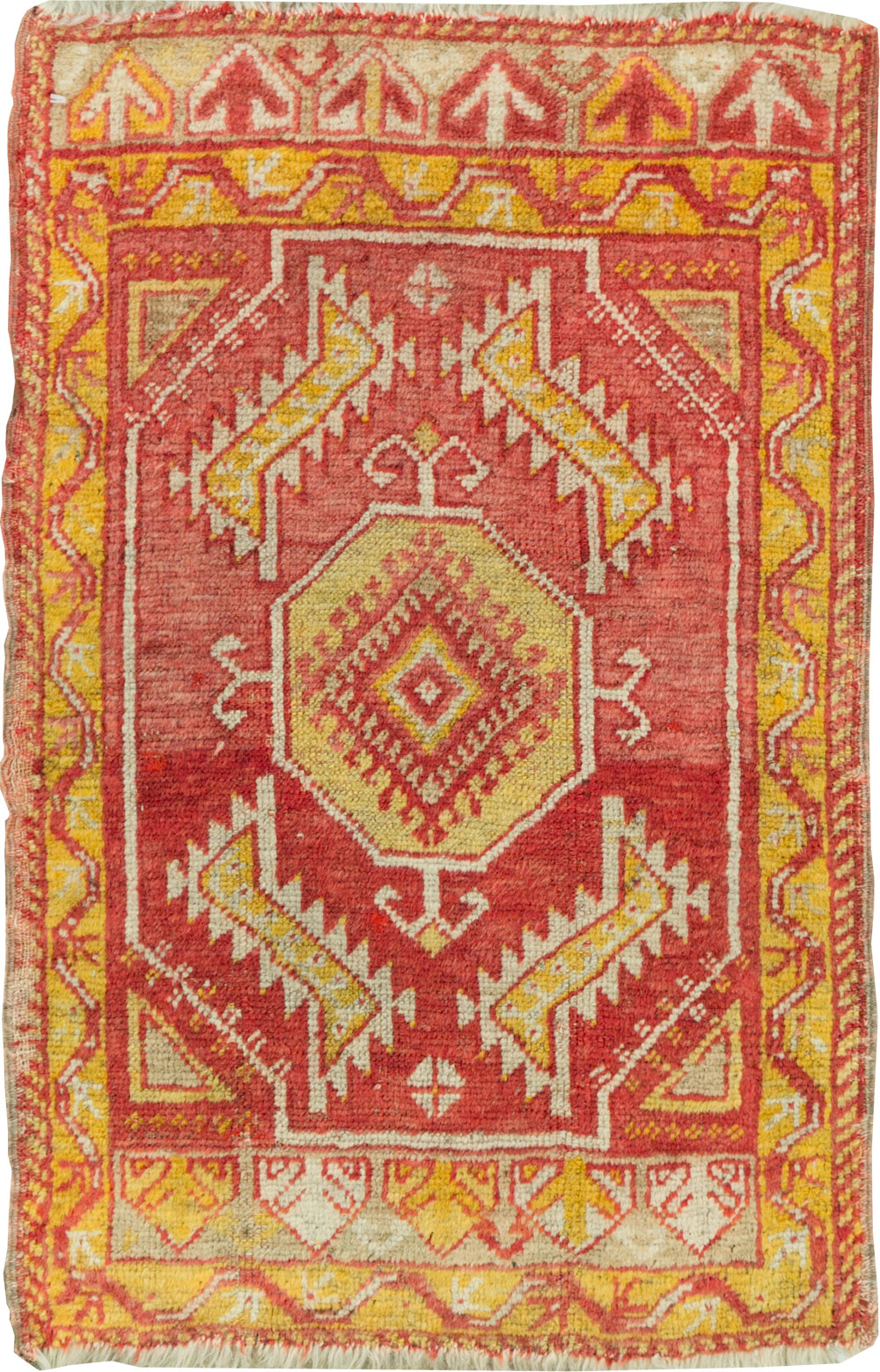 Vintage Turkish Anatolian Throw Rug, No.29512 - Staging
