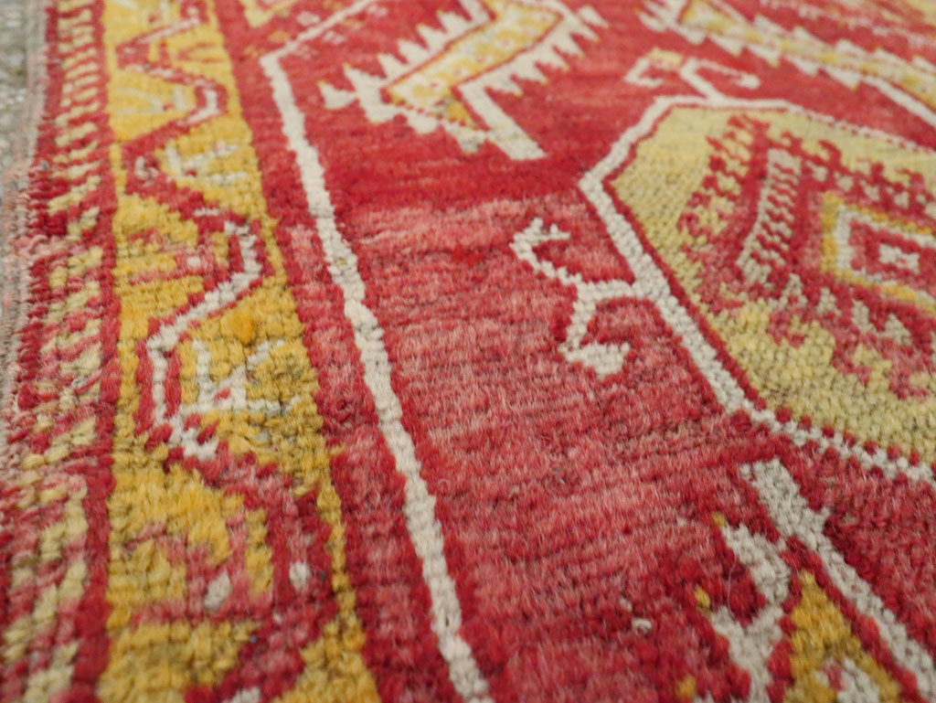 Vintage Turkish Anatolian Throw Rug, No.29512 - Staging