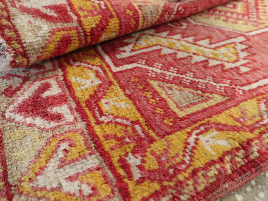 Vintage Turkish Anatolian Throw Rug, No.29512 - Staging