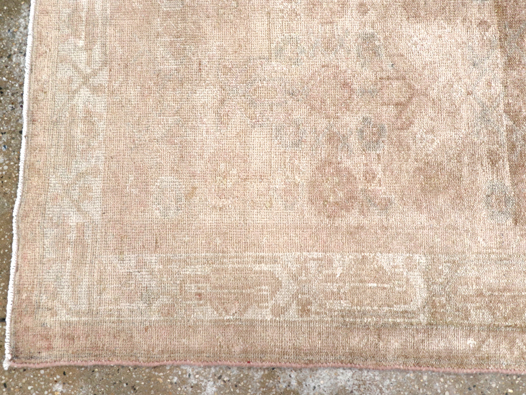 Vintage Persian Malayer Long Runner, No.29514 - Staging