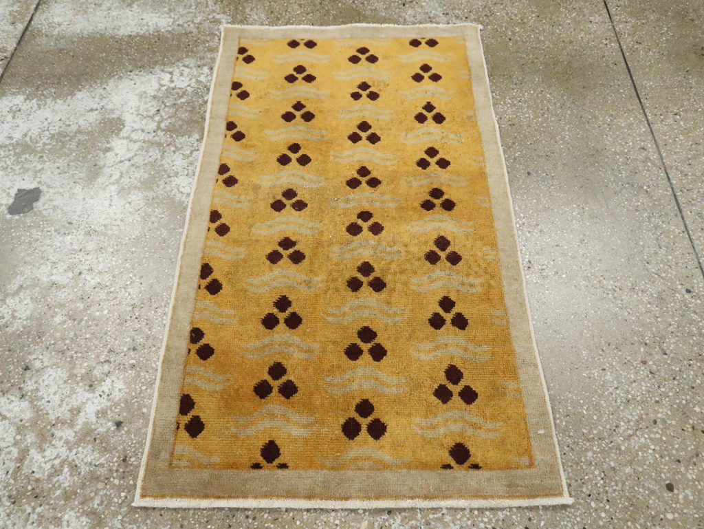 Vintage Anatolian Deco Rug, No.29543 - Staging