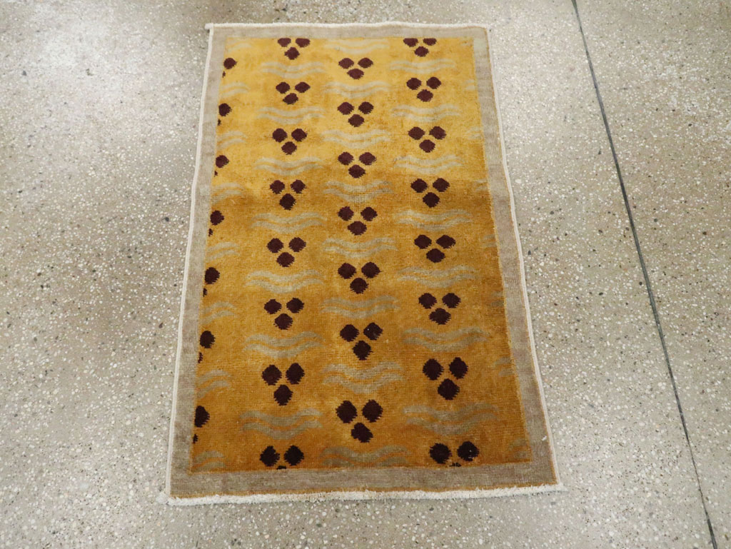 Vintage Turkish Anatolian Deco Rug, No.29544 - Staging