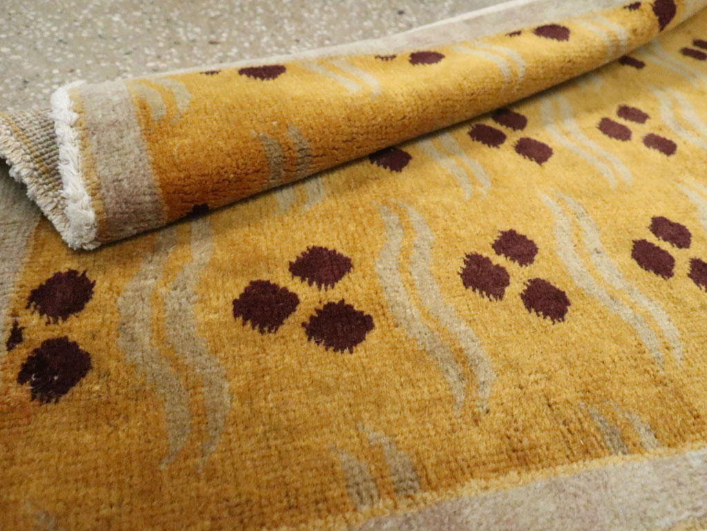 Vintage Turkish Anatolian Deco Rug, No.29544 - Staging