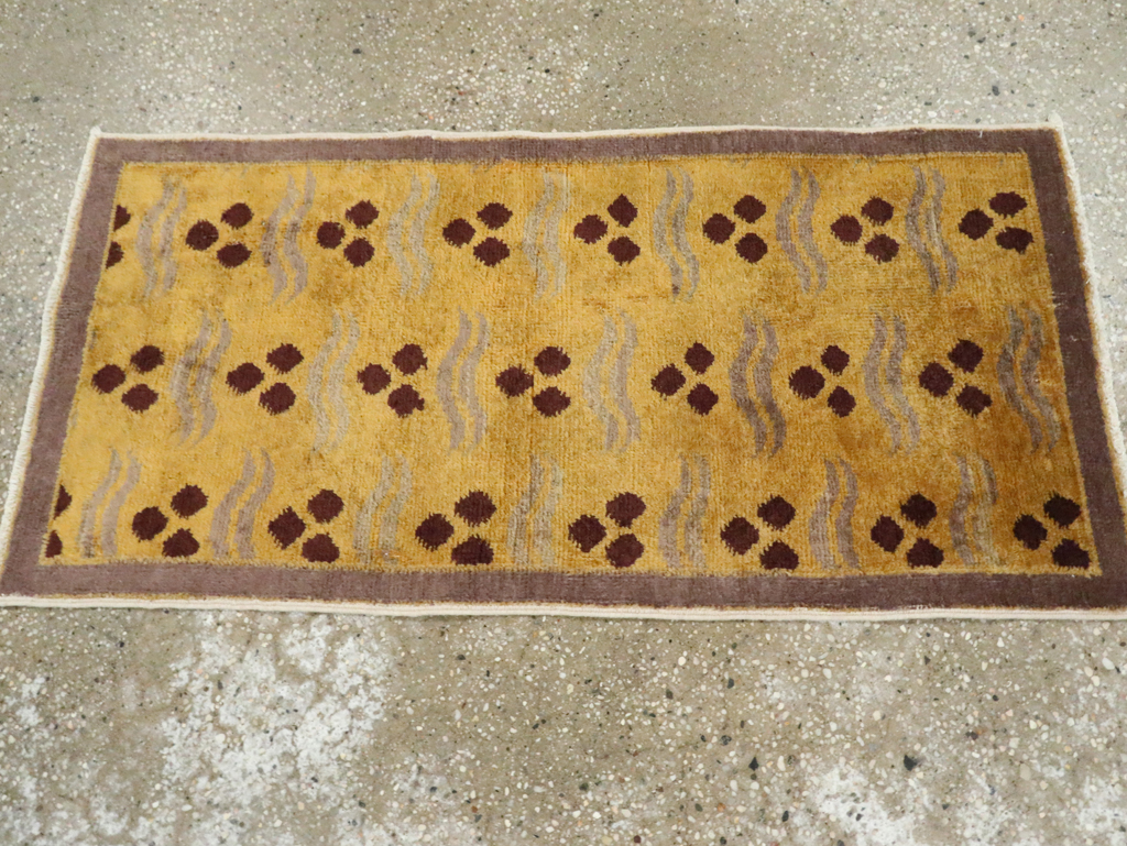 Vintage Turkish Art Deco Throw Rug, No.29545 - Staging