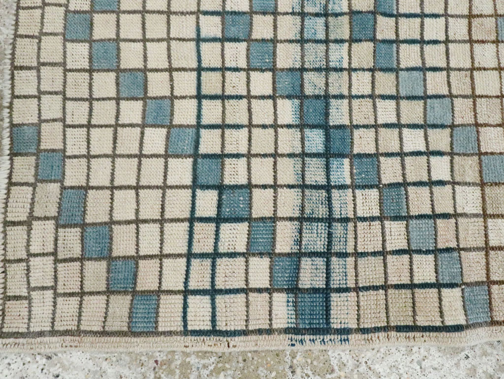 Vintage Anatolian Rug, No.29569 - Staging