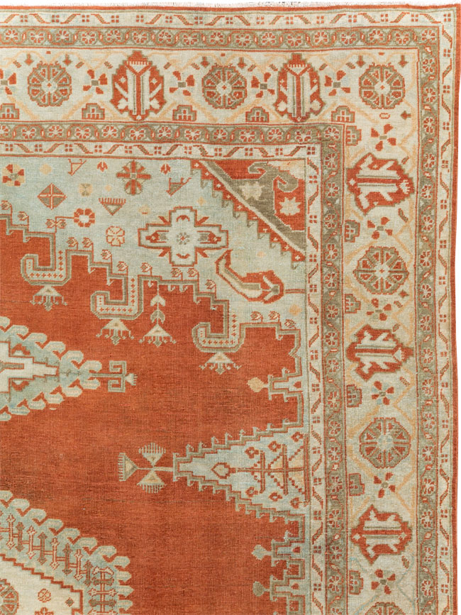 Vintage Persian Veece Room Size Carpet, No.29599 - Staging