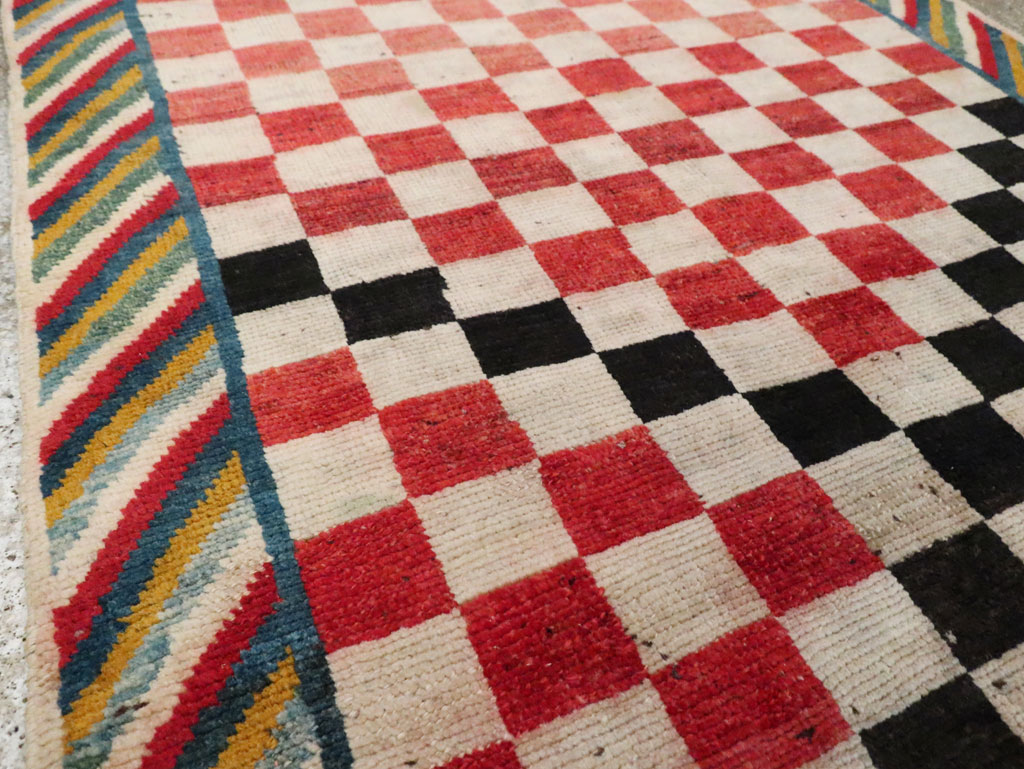 Vintage Persian Gabbeh Accent Rug, No.29601 - Staging