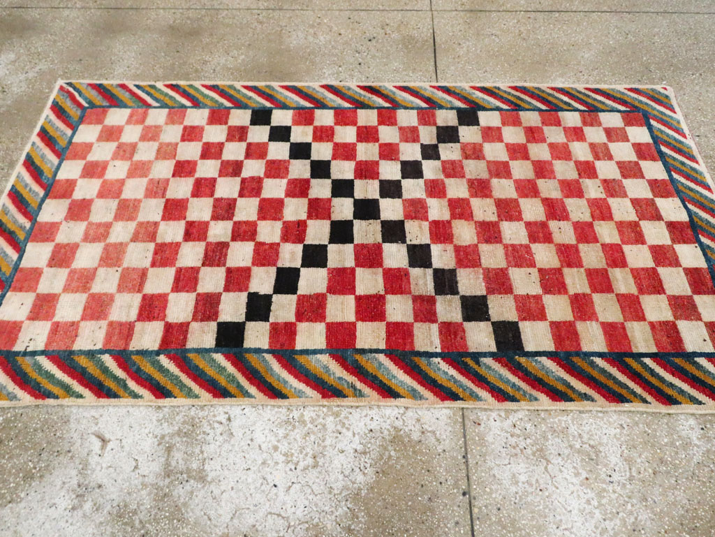 Vintage Persian Gabbeh Accent Rug, No.29601 - Staging