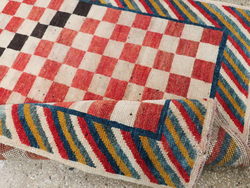 Vintage Persian Gabbeh Accent Rug, No.29601 - Staging