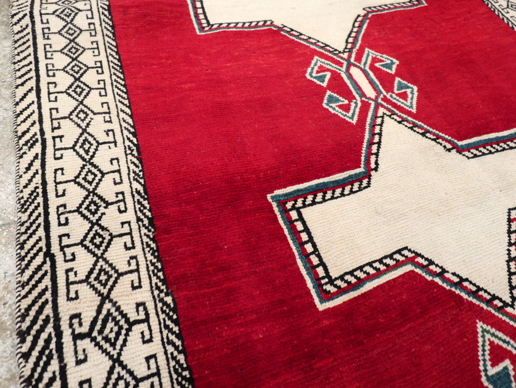 Vintage Persian Gabbeh Accent Rug, No.29603 - Staging