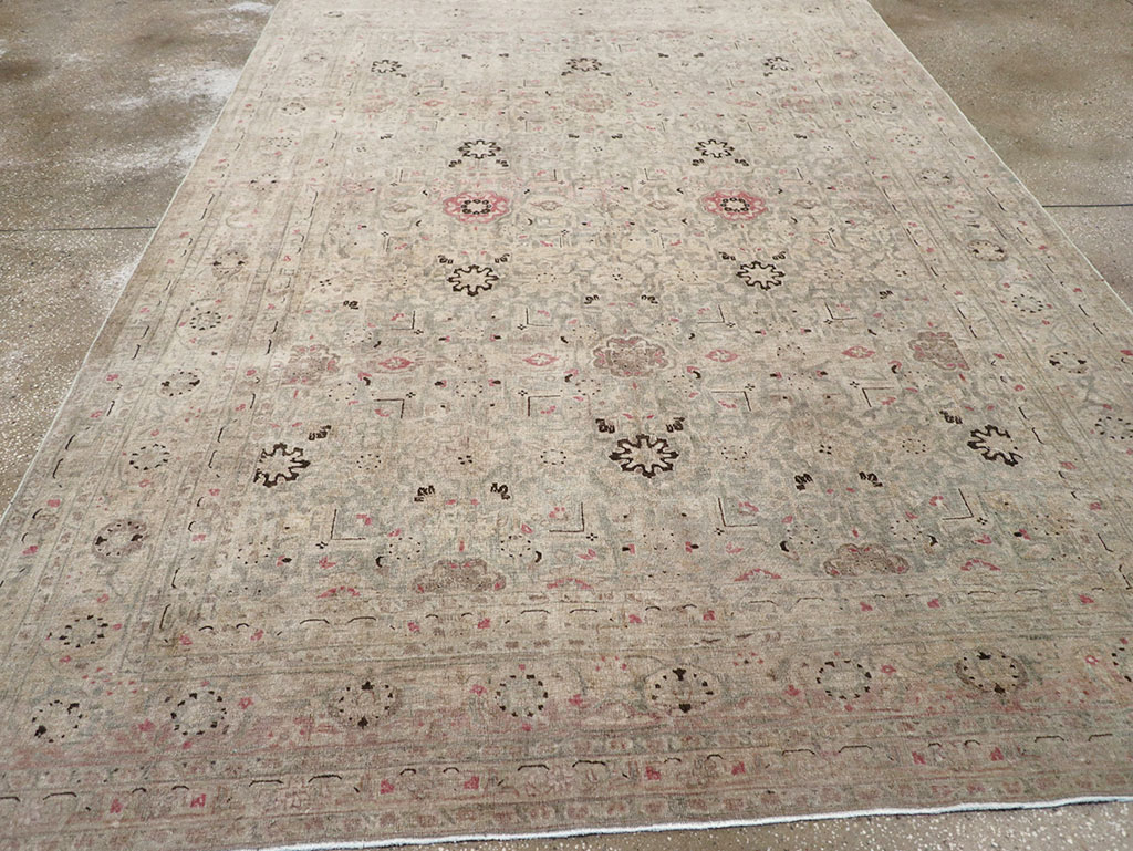 Antique Persian Tabriz Accent Carpet, No.29611 - Staging