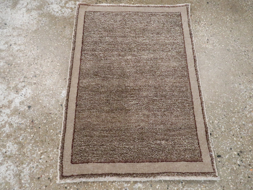 Vintage Persian Mashad Small Throw Rug, No.29665 - Staging