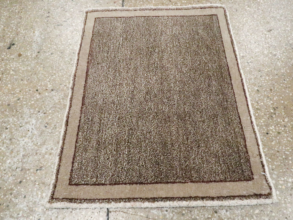 Vintage Persian Mashad Small Throw Rug, No.29666 - Staging