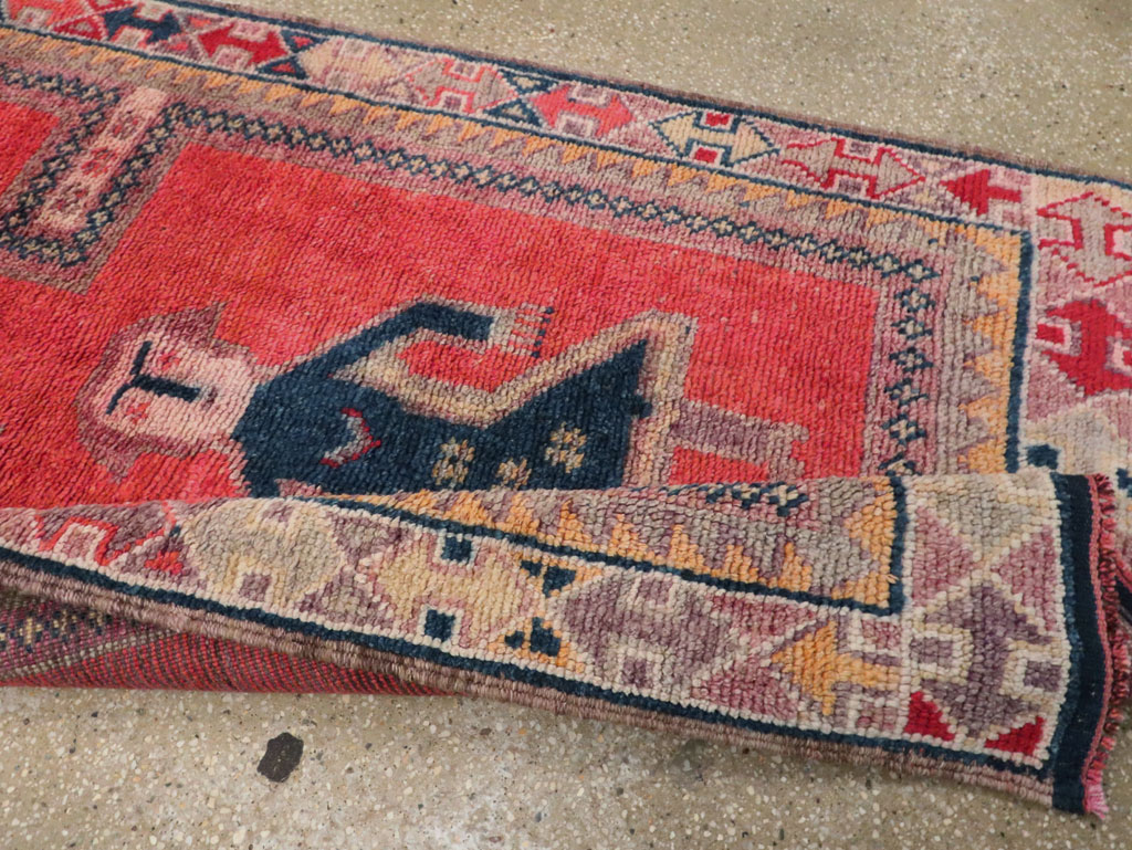 Vintage Turkish Anatolian Pictorial Runner, No.29677 - Staging