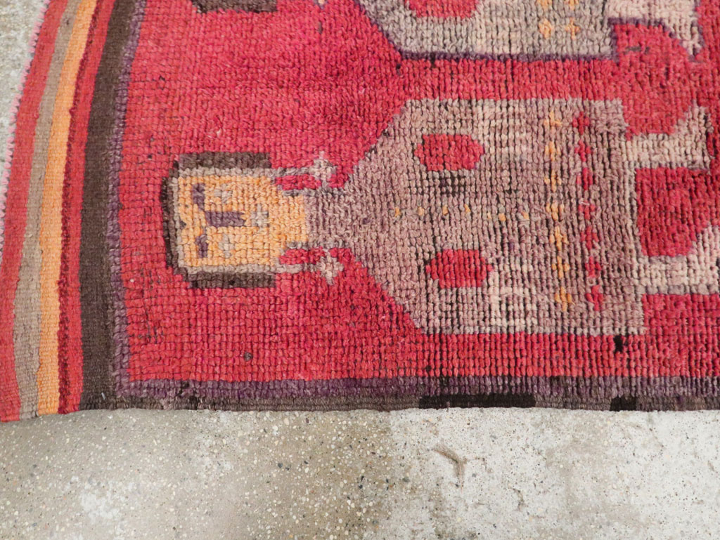 Vintage Turkish Anatolian Pictorial Runner, No.29678 - Staging