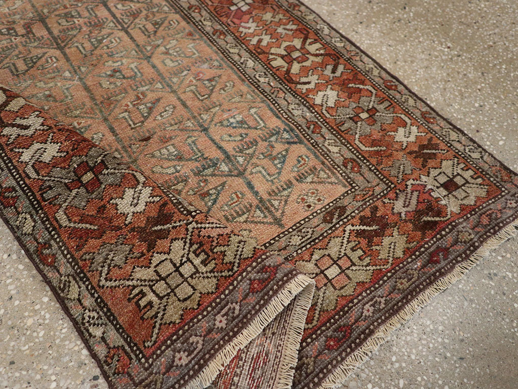 Antique Persian Malayer Throw Rug, No.29682 - Staging