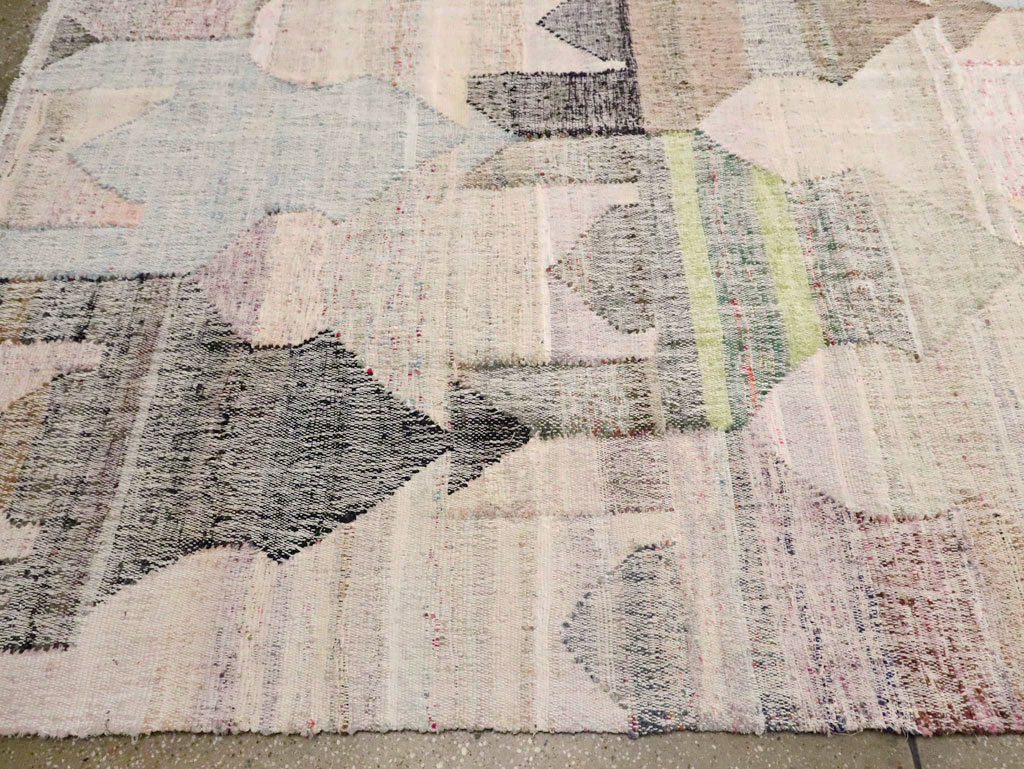 Turkish Contemporary Flatweave Kilim Large Room Size Carpet, No.29696 - Staging