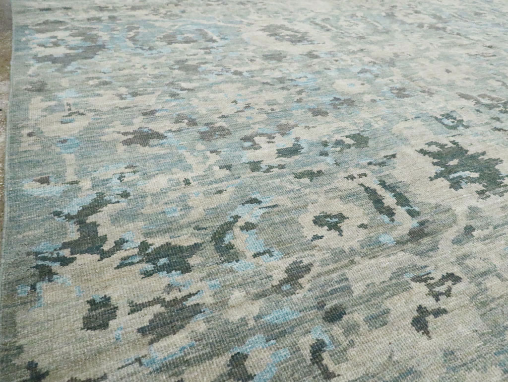 Contemporary Turkish Sultanabad Large Room Size Carpet, No.29700 - Staging