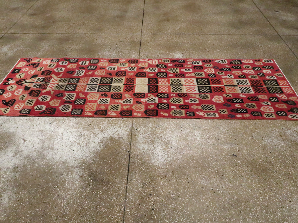 Vintage Turkish Anatolian Runner, No.29703 - Staging