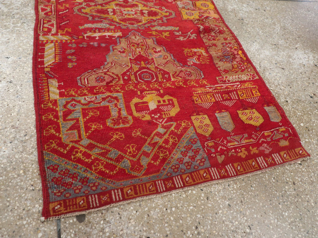 Antique Turkish Anatolian Wagireh Rug, No.29704 - Staging