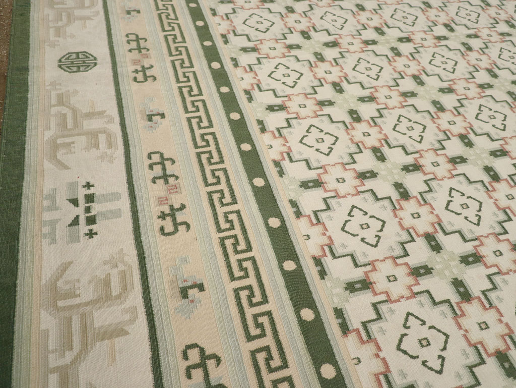 Large Vintage Indian Dhurrie Flatweave Carpet, No.29705 - Staging