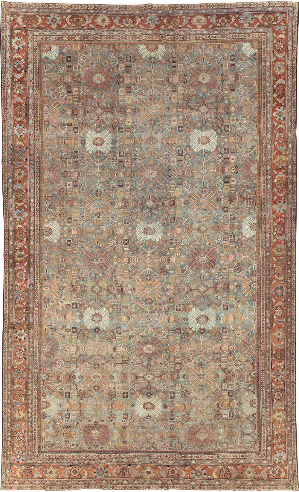 Antique Persian Mahal Carpet, No.29706 - Staging