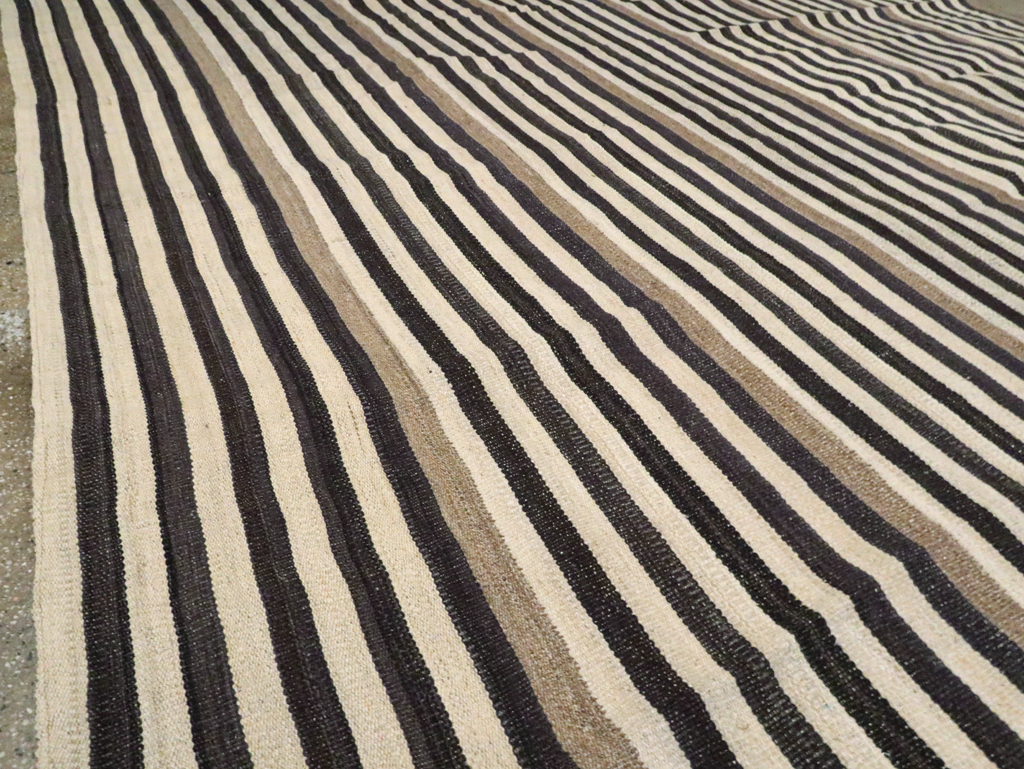 Modern Turkish Flatweave, No.29719 - Staging