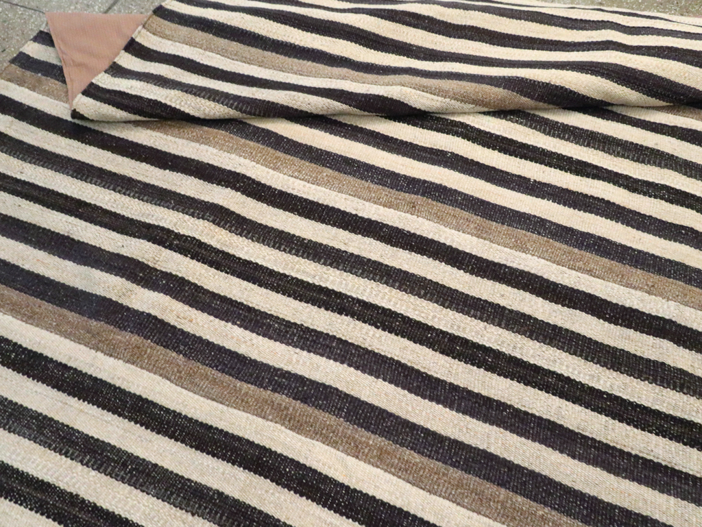 Modern Turkish Flatweave, No.29719 - Staging