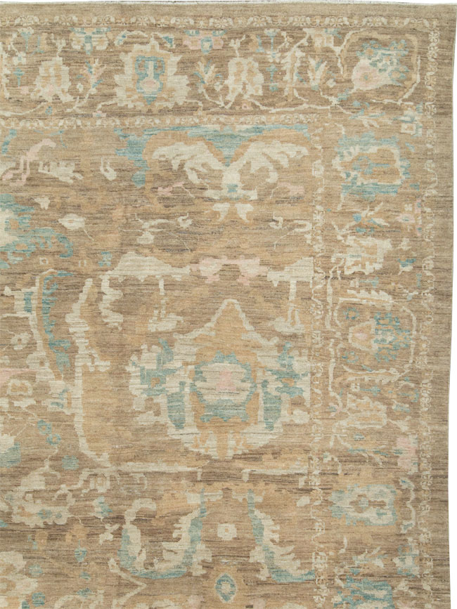 Modern Persian Sultanabad Oversize Carpet, No.29731 - Staging