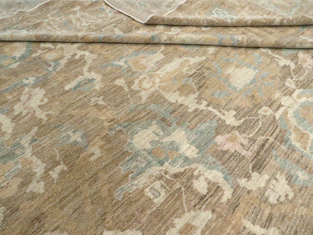 Modern Persian Sultanabad Oversize Carpet, No.29731 - Staging