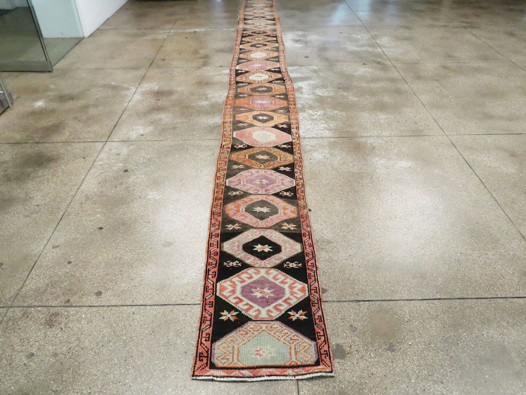 Vintage Anatolian Long Runner, No.29755 - Staging