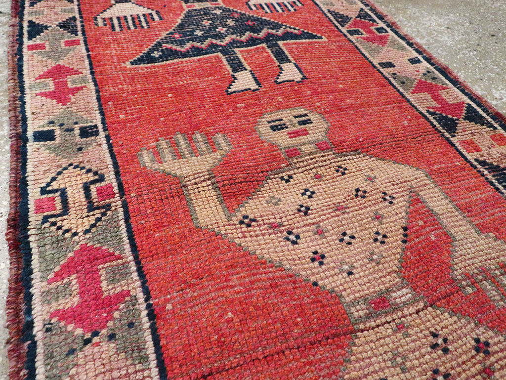 Vintage Turkish Anatolian Pictorial Runner, No.29759 - Staging