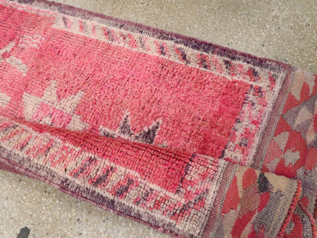 Vintage Turkish Anatolian Runner, No.29761 - Staging