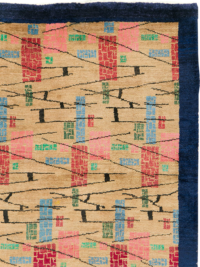 Mid-20th Century Turkish Anatolian Carpet, No.29768 - Staging