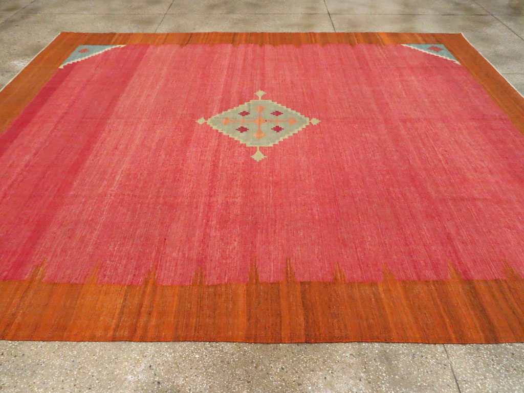 Antique Indian Flatweave Dhurrie Room Size Carpet, No.29772 - Staging