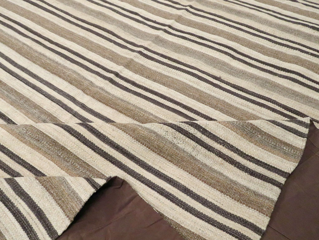 Contemporary Turkish Flatweave Kilim Oversize Carpet, No.29785 - Staging