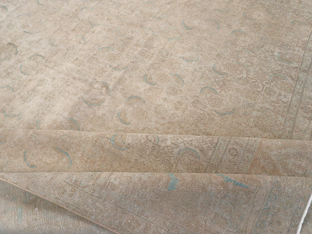 Vintage Persian Mahal Room Size Carpet, No.29794 - Staging