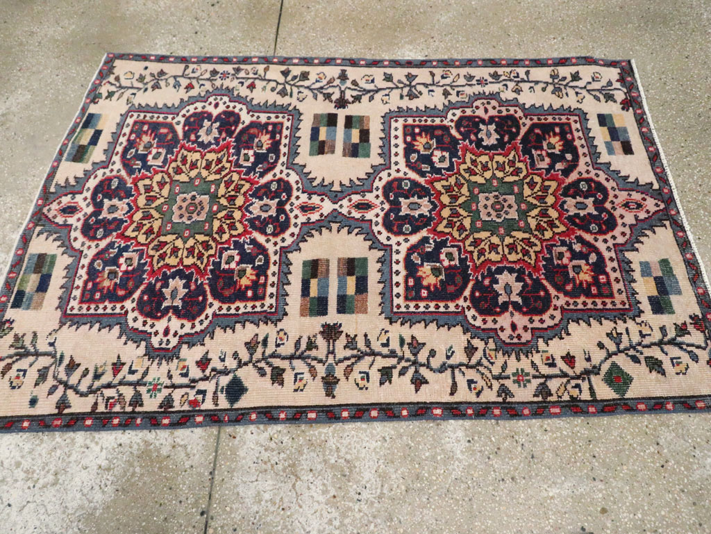 Vintage Turkish Anatolian Throw Rug, No.29801 - Staging