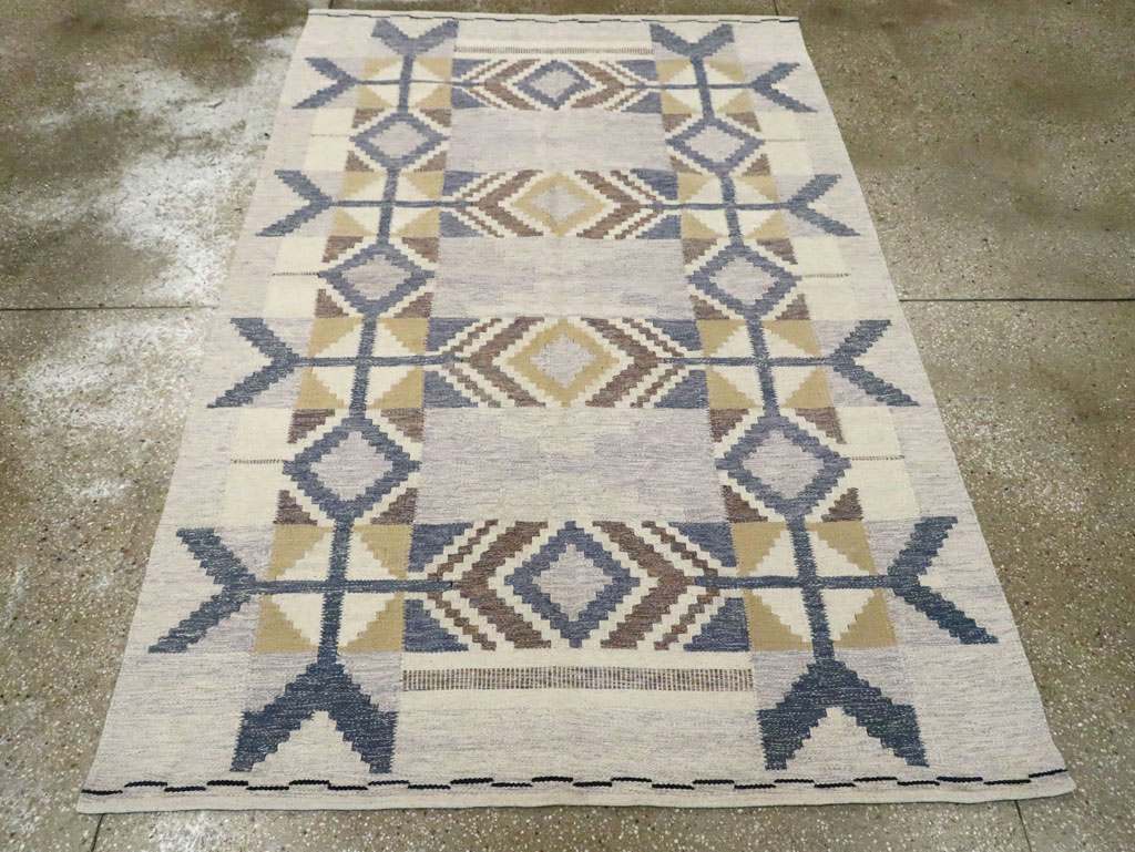 Contemporary Swedish Inspired Turkish Flat-Weave, No.29806 - Staging