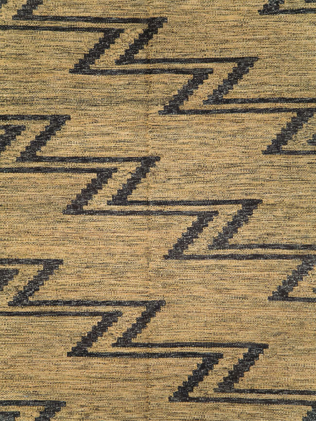 Contemporary Turkish Flatweave Kilim Accent Rug, No.29808 - Staging