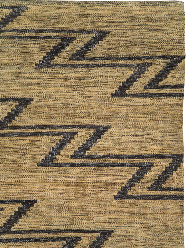 Contemporary Turkish Flatweave Kilim Accent Rug, No.29808 - Staging