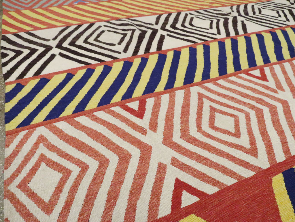 Contemporary Handmade Turkish Flatweave Kilim, No.29815 - Staging