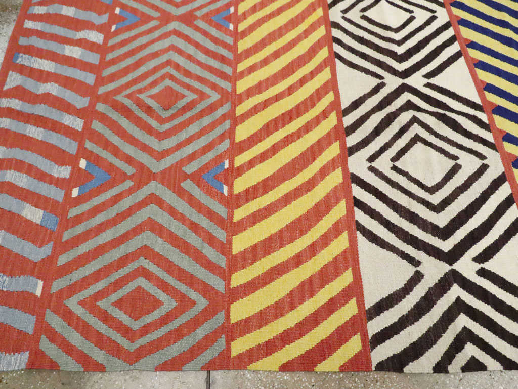 Contemporary Handmade Turkish Flatweave Kilim, No.29815 - Staging