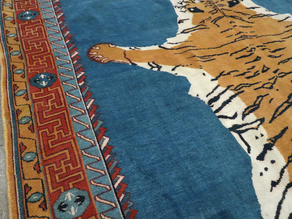 Antique Indian Pictorial Agra Carpet, No.29818 - Staging