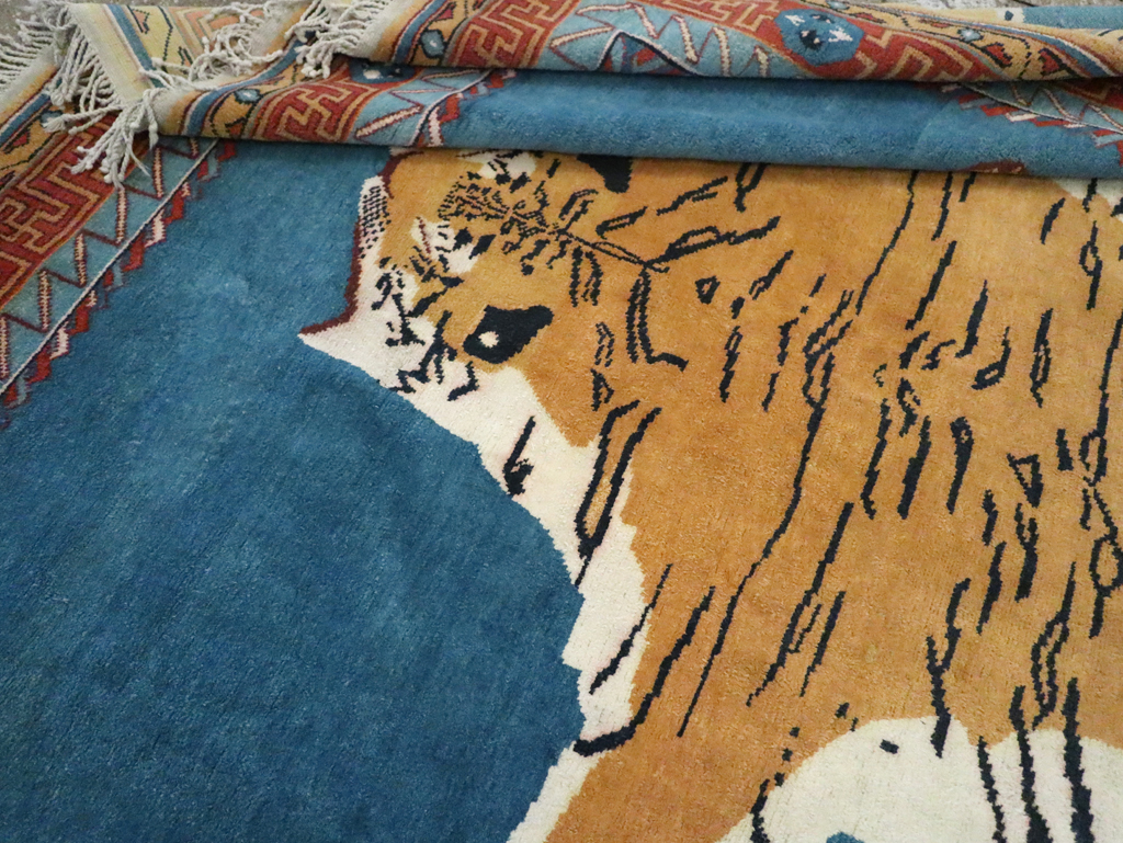 Antique Indian Pictorial Agra Carpet, No.29818 - Staging