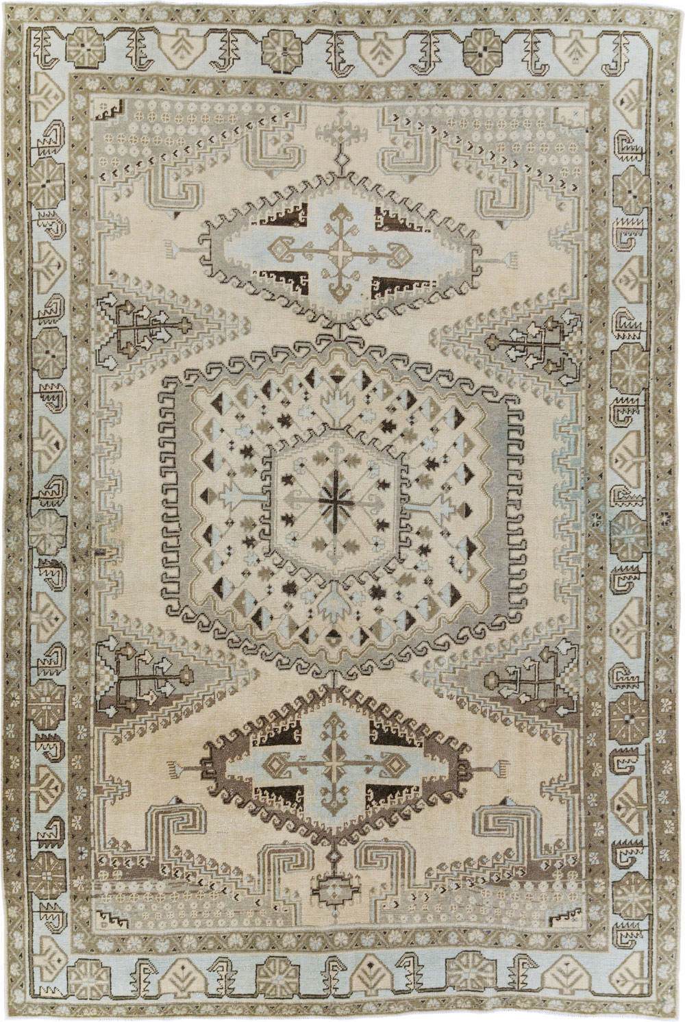 Vintage Persian Veece Accent Carpet, No.29839 - Staging